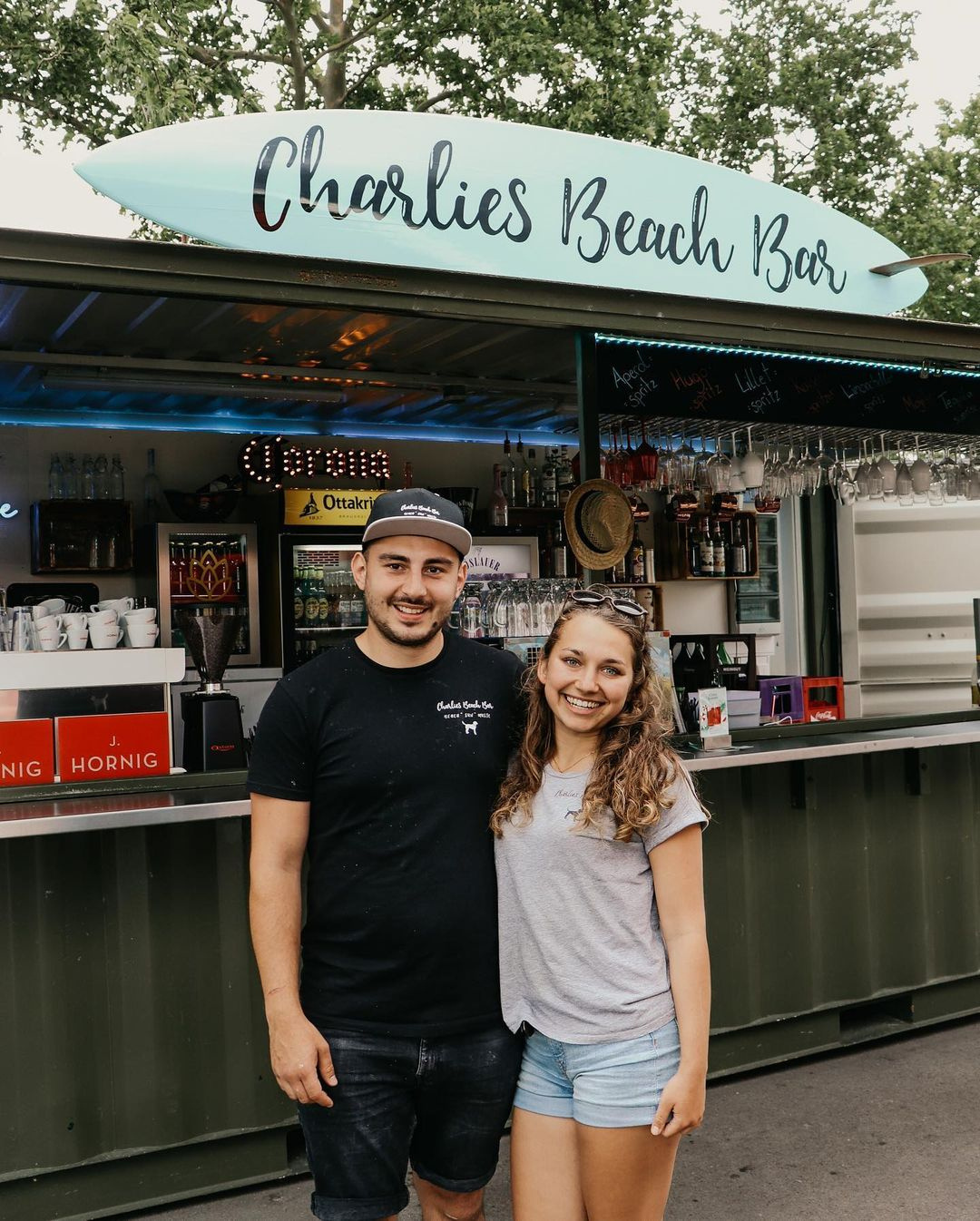 Team von Charlie's Food Bar bei der Arbeit